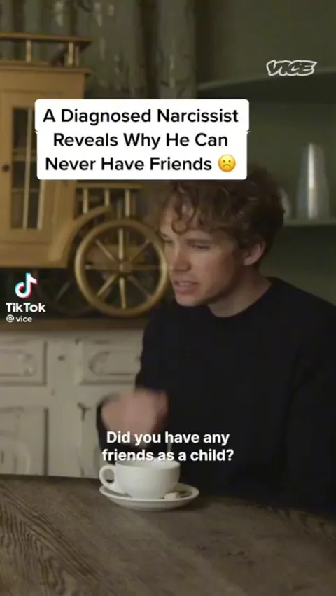Diagnosed Narcissist talks about why he has no friends