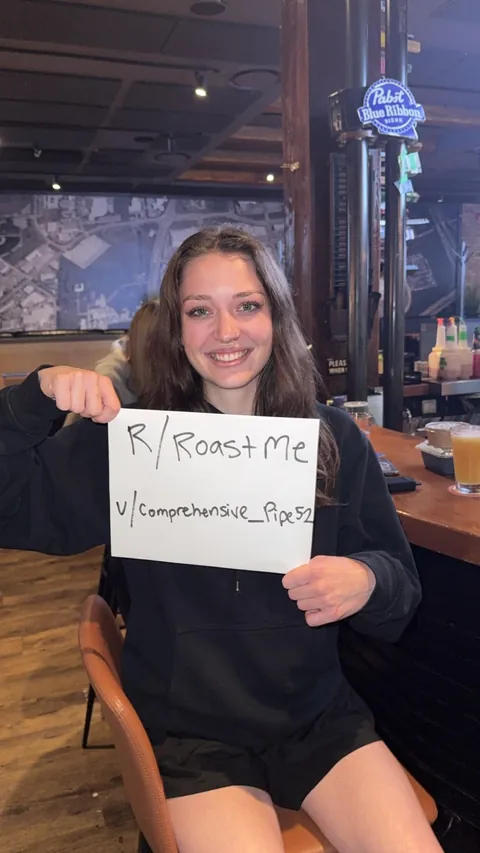23F , im a DJ and a server. Im a bisexual with two cats because i cant get any pussy, and im afraid of hot women. do your worst incels