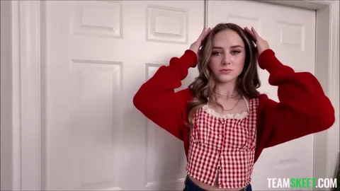 [Daisy Fox, 19] A Foxy Little Newcomer