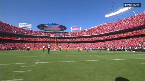 [Highlight] Jags start the game with a surprise onside kick recovered by the kicker (2022)