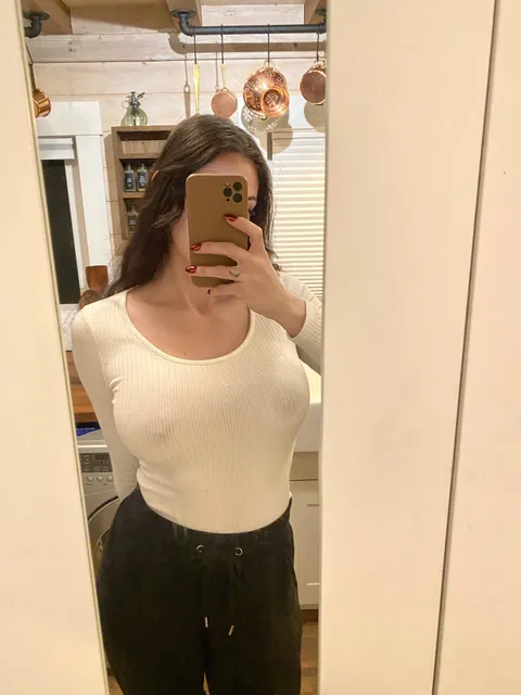 Shy pokies contradiction