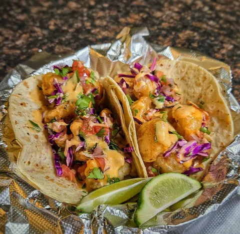 [homemade] Firecracker shrimp tacos