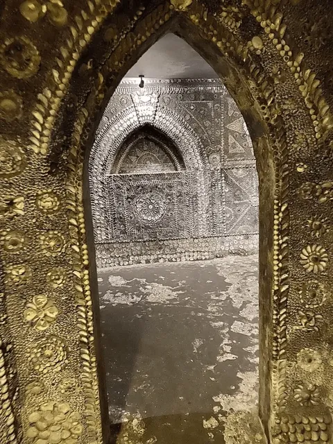 A man in 1835 was digging a duck pond and accidentally uncovered a 70-foot tunnel made of 2,000 sq ft of mosaic made from 4.6 million shells (mussels, cockles, whelks, limpets, oysters, scallops).