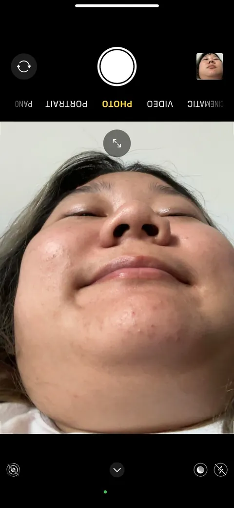 23F 5‘8 95kg makeup and no makeup pics