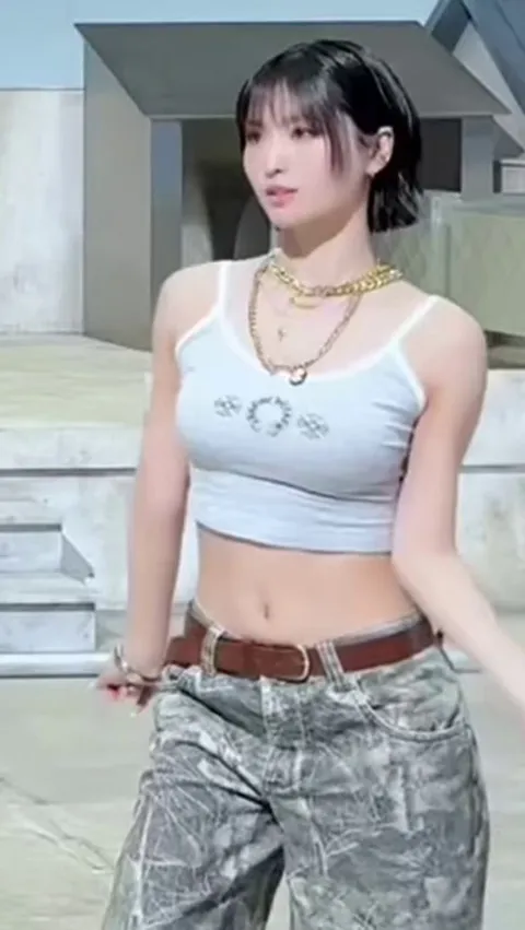 TWICE - Momo &amp; Jihyo