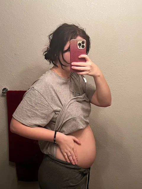 I went from having a small belly to being just absolutely plump