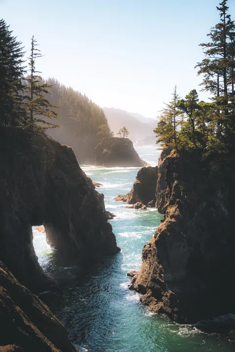 Took a few years, but finally made it north to Samuel H Boardman SP in Oregon, naturally it did not disappoint. [OC] [4016X6016]