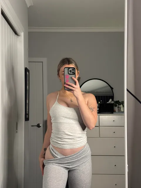 Petite pics over videos any day