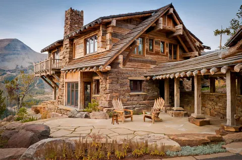 Mountain House (Yellowstone Country, Montana, US)