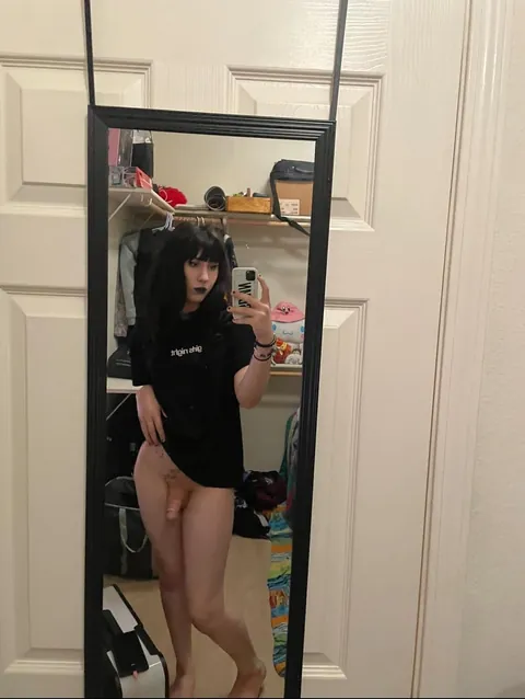 goth girl dick :3
