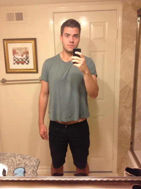 Taller guys: might want to avoid Cotton On tees. This is a XL.