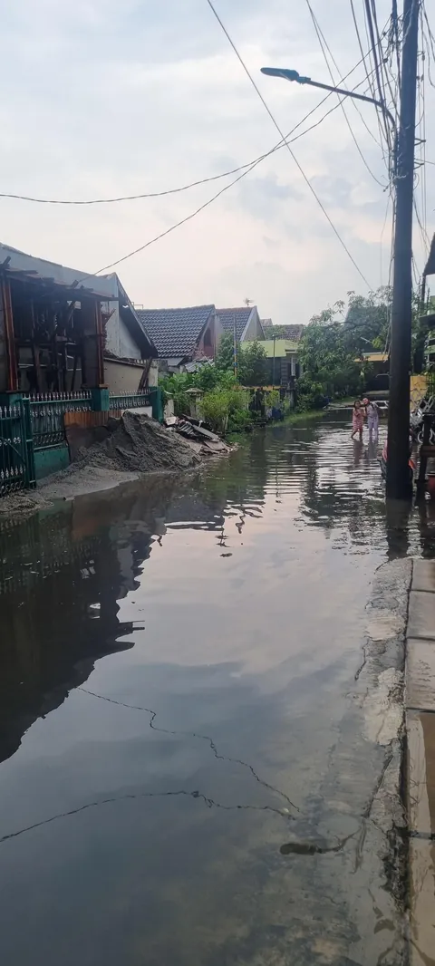 Every time it rains, our street turns into a river