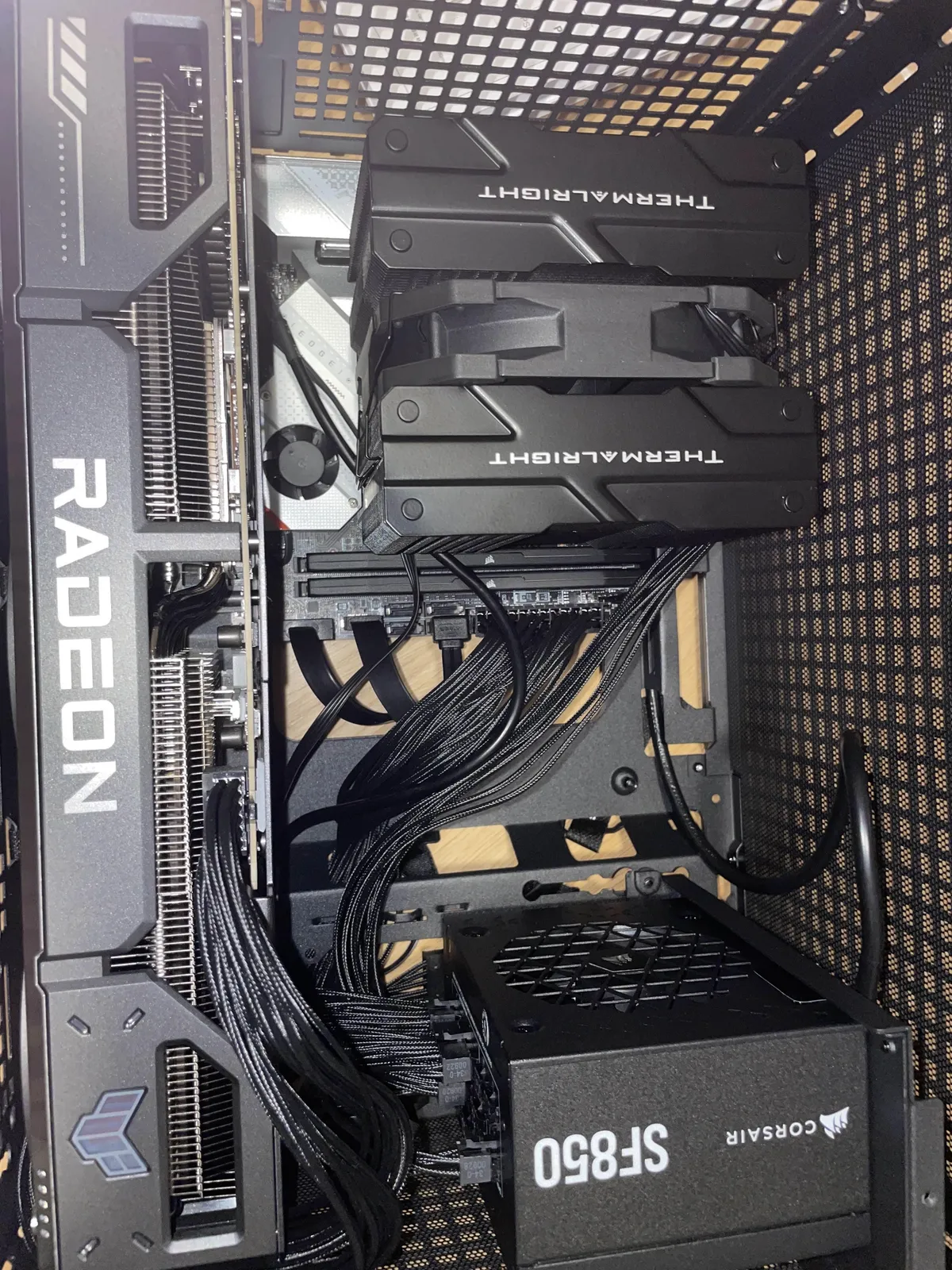 ASUS TUF Gaming RTX 5070 says RADEON instead of GEFORCE RTX?