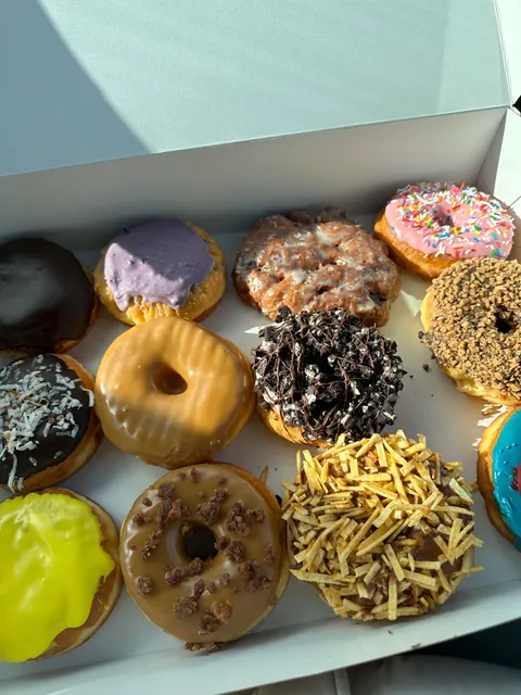 Happened to pass by a donut truck today…I think I made the right choice