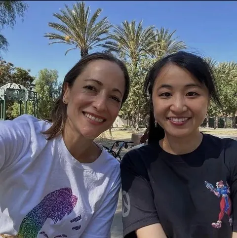 Carolina Ravassa and Xanthe Huynh (aka Sombra and Juno) met irl :)