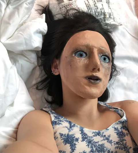 I made a mask. Hope you like it. Or not.