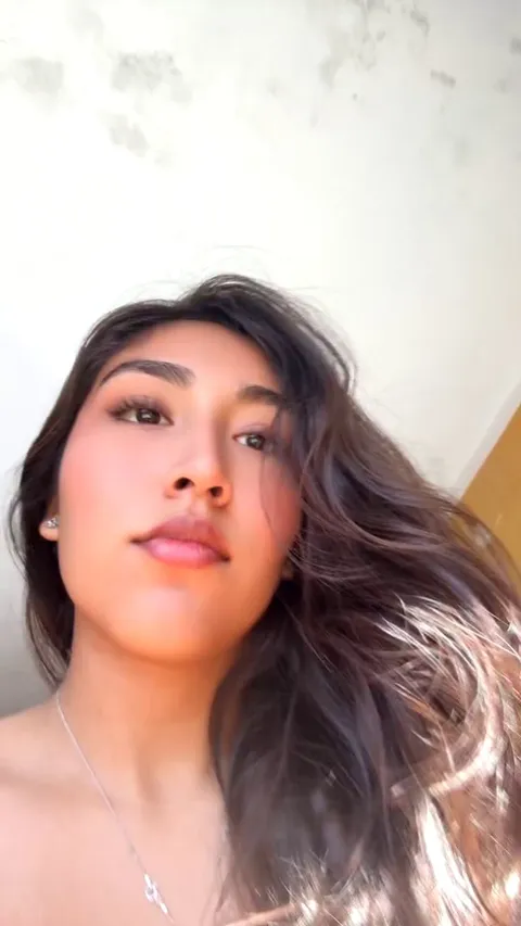 Curves designed to make you hard and lose control.