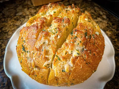 Pull Apart Garlic Bread 