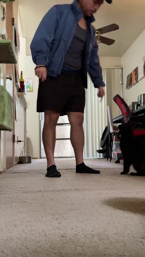 My void would like to show off his skillz. Please tell him he’s a good boy!