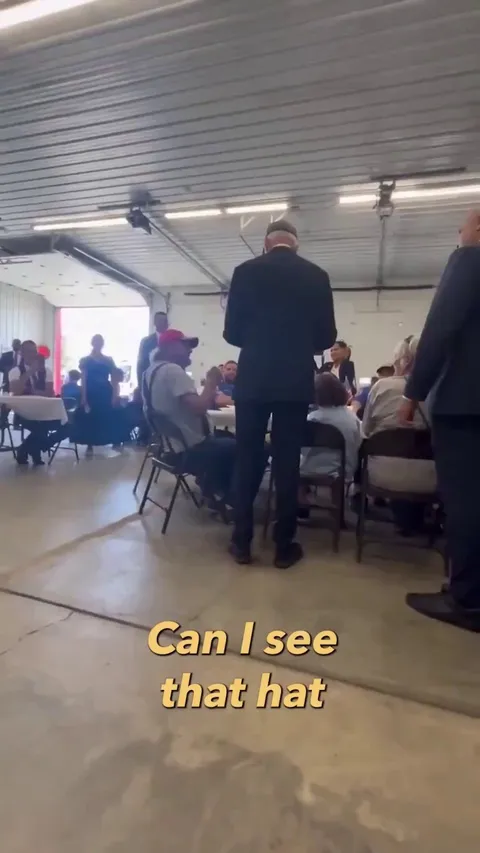 Rare moment of a wholesome exchange