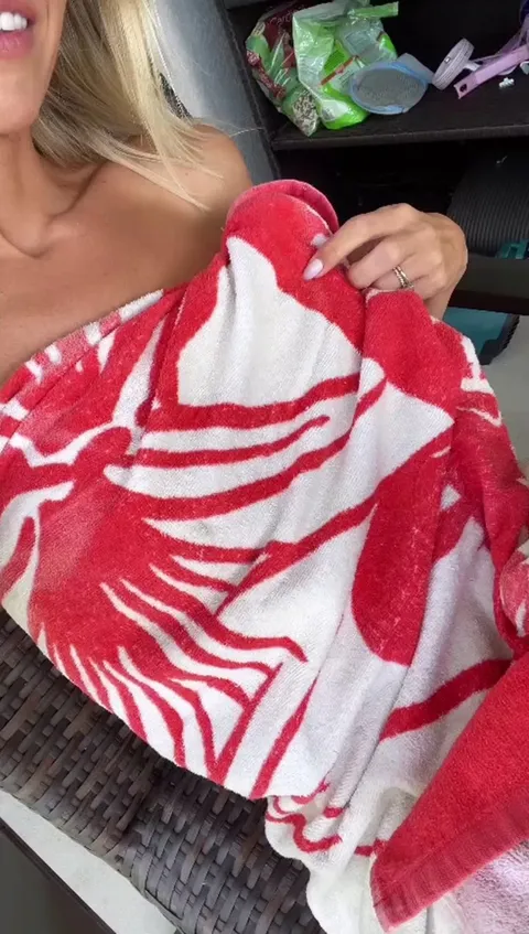 I’ll try not to be too loud neighbor [gif]