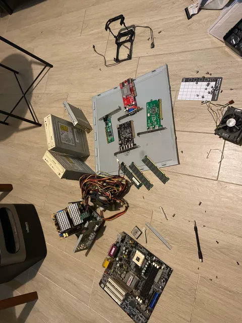 Is there a hard drive in this photo? Help