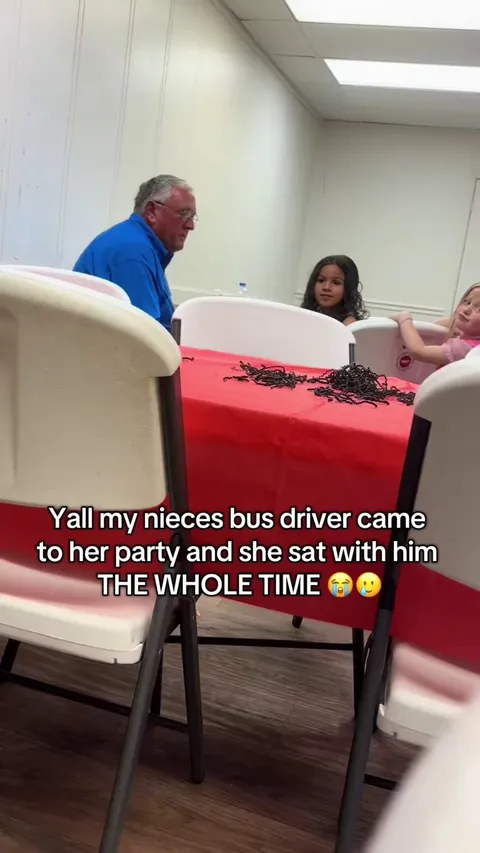 She invited her bus driver to her birthday party.