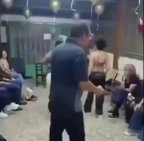 The shortest dance ever