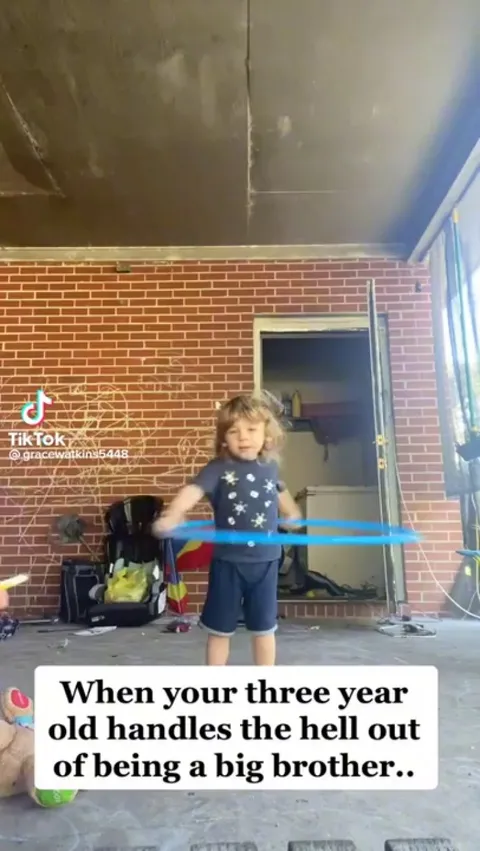 Big bro did not hesitate