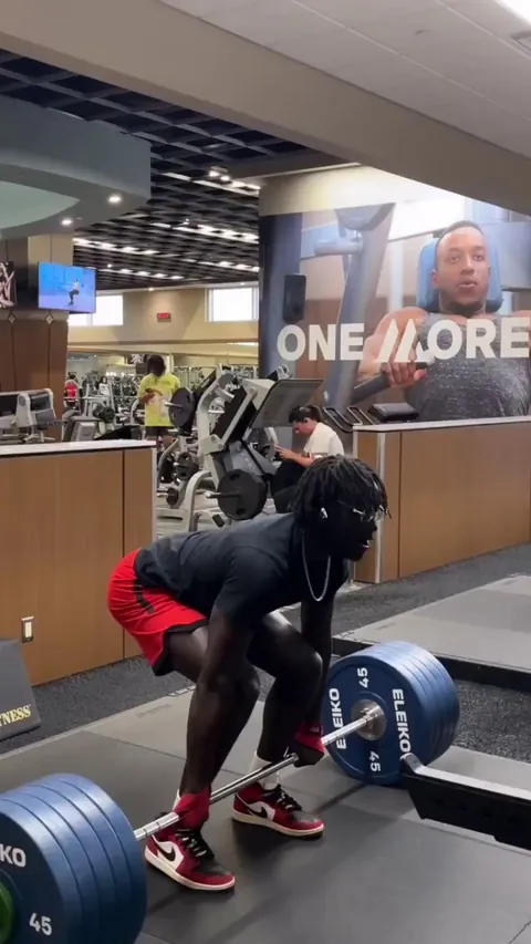 Blackout during deadlift