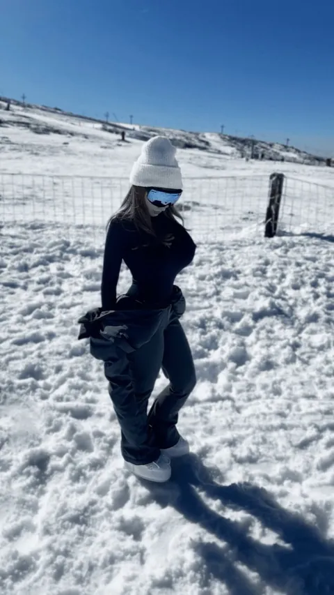 Even the ski gear couldn’t hide them