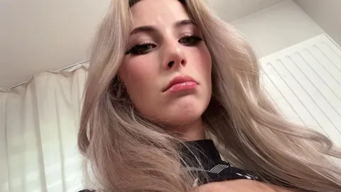 no IQ or gag reflexes, i call this a good combo