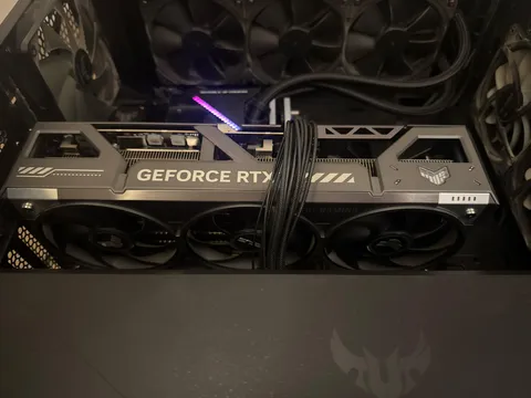 My 5090 probably just died.