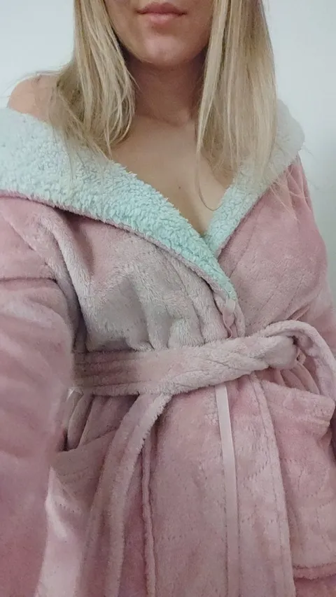 Swedish girls have the best natural tits. True or false? 😜😈[F]