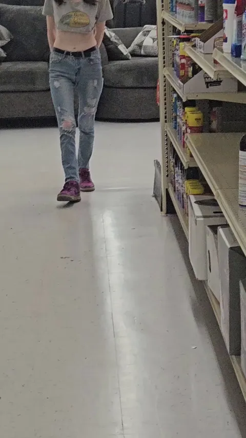 First time flashing in a store🫣