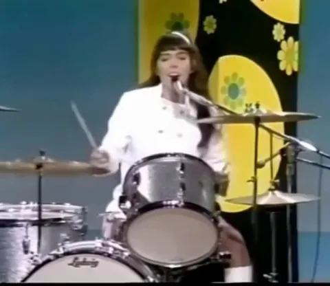 In 1975 Karen Carpenter, the vocalist of "The Carpenters" was ranked the best drummer in the world. This is her at age 18