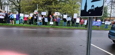 [OC] Anti-Trump protest in Portsmouth, Ohio today
