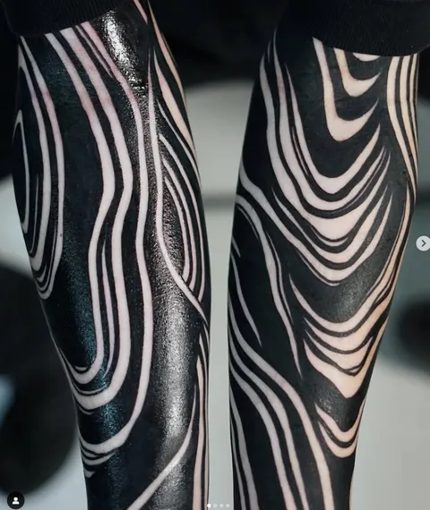 Question: Is it possible to work long periods of time under sunlight +8hours and preserve my tattoos in good condition?