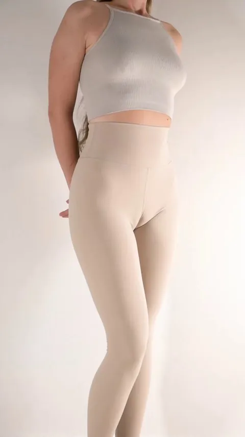 I hope you like my yoga outfit