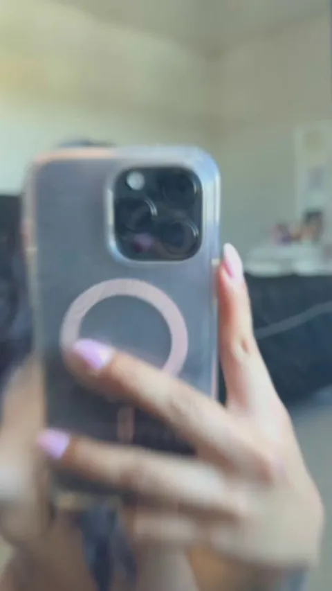 Would you let a Filipina like me bounce on you?