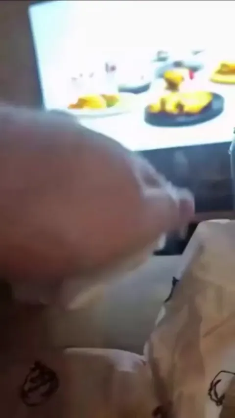"THIS IS MIIIIINE!!!"