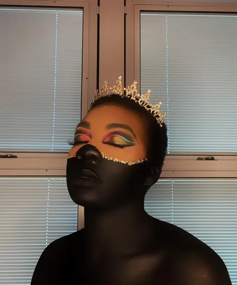 Unapologetically Black 🖤👑 • • • It is Black Solidarity Day and this is my way of showing Black Power ✊🏽