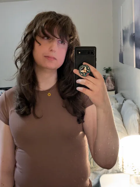 How to look like a real girl and not a man wearing makeup? 😭