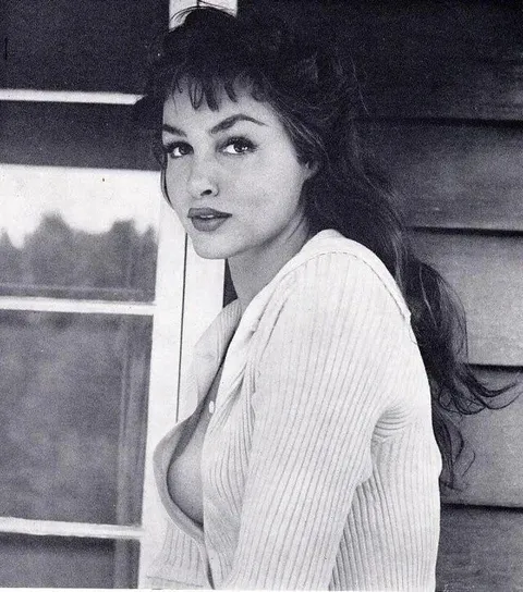 Julie Newmar (1960s)