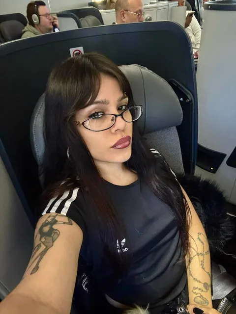 Roast me for real, I could not care less (F21)