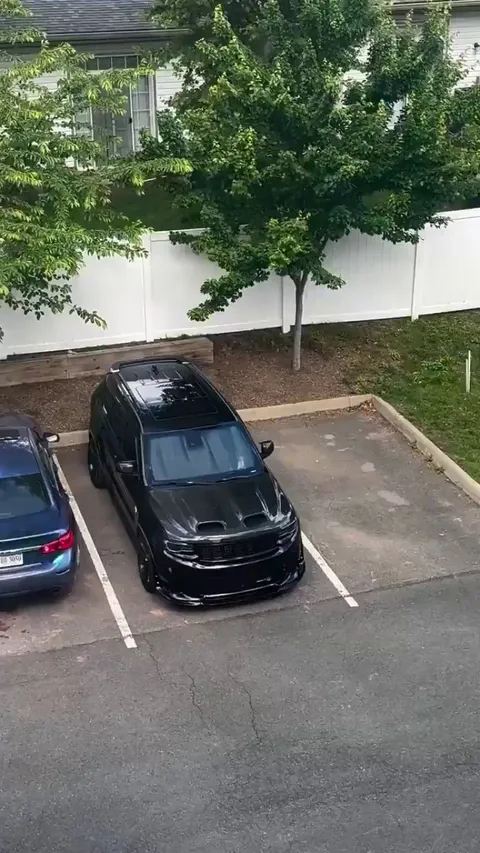 Man wakes up after a Bumble date and the entire house is cleaned.