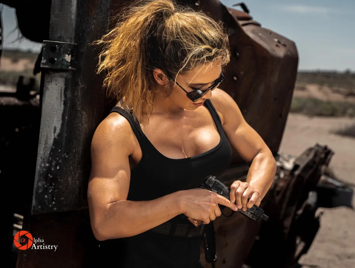 Sarah Connor vs a Female Terminator…