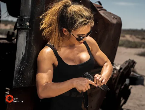Sarah Connor vs a Female Terminator…