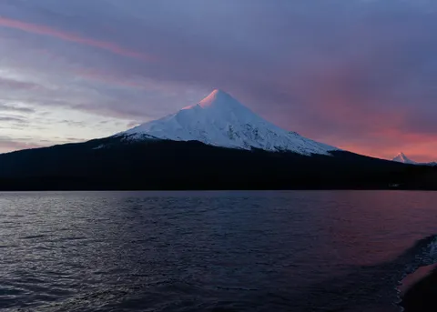 Llanquihue Lake, Chile [OC] [4622 x 3301]