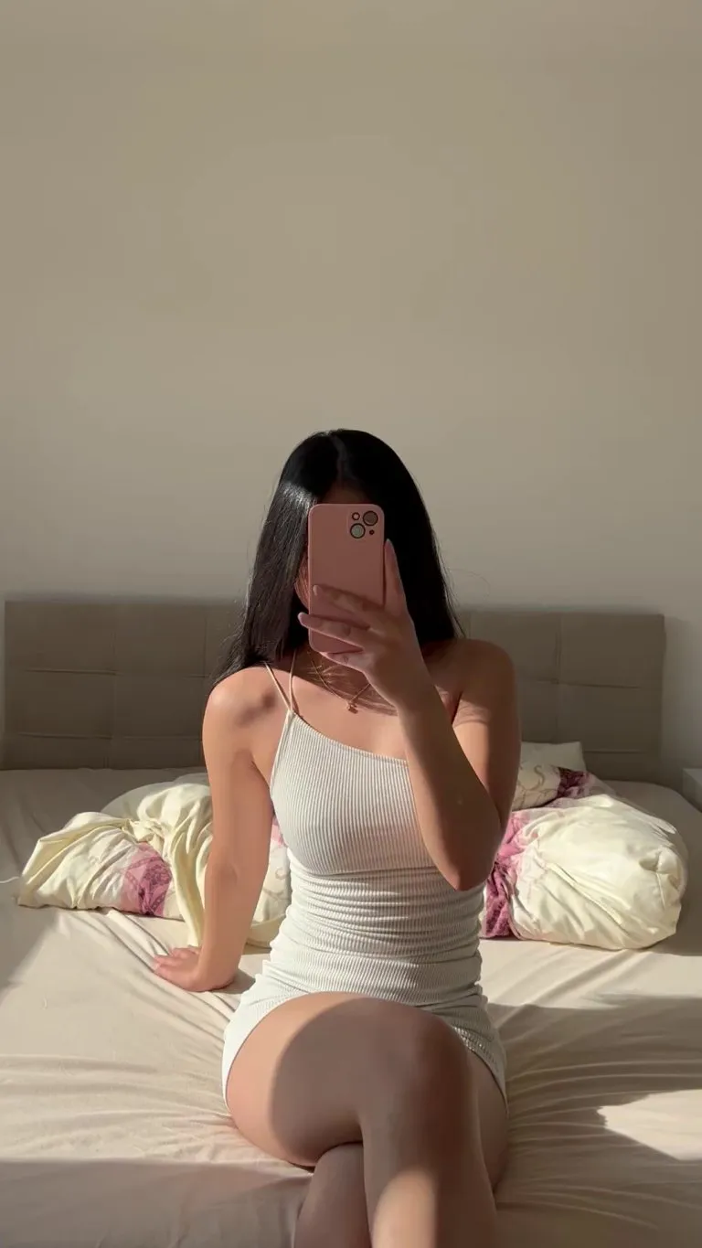 let me tease u to bed to rest on that sunny day &gt;-&lt;